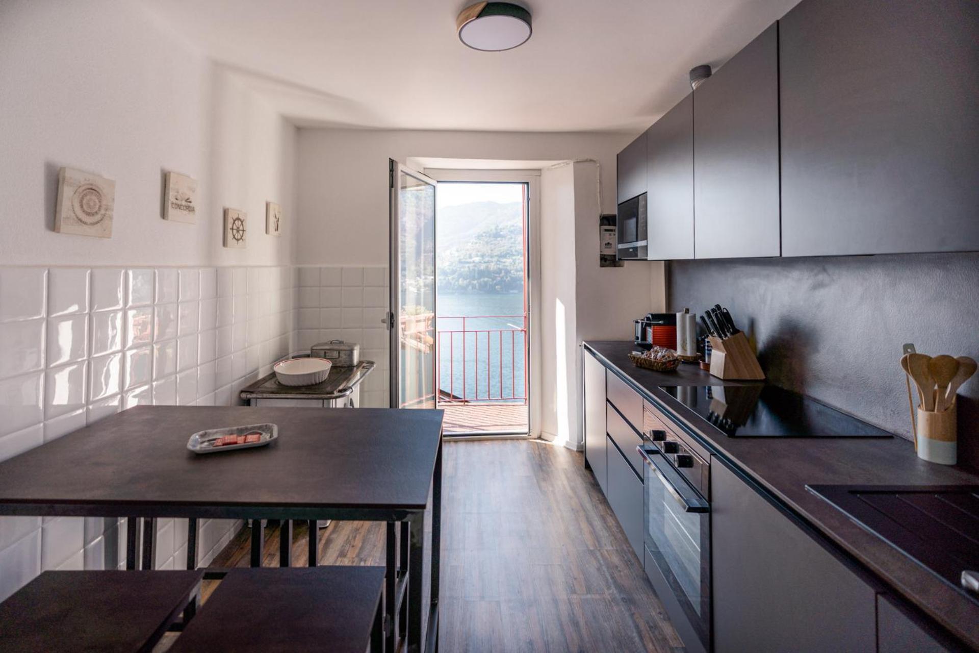 Dnart Holidays Home Blevio Ngoại thất bức ảnh