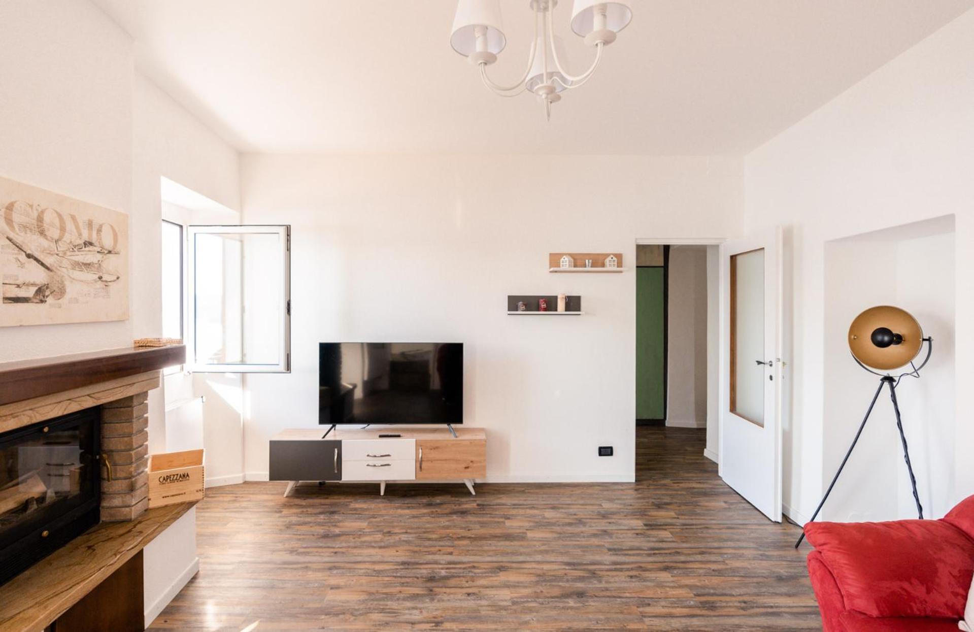 Dnart Holidays Home Blevio Ngoại thất bức ảnh
